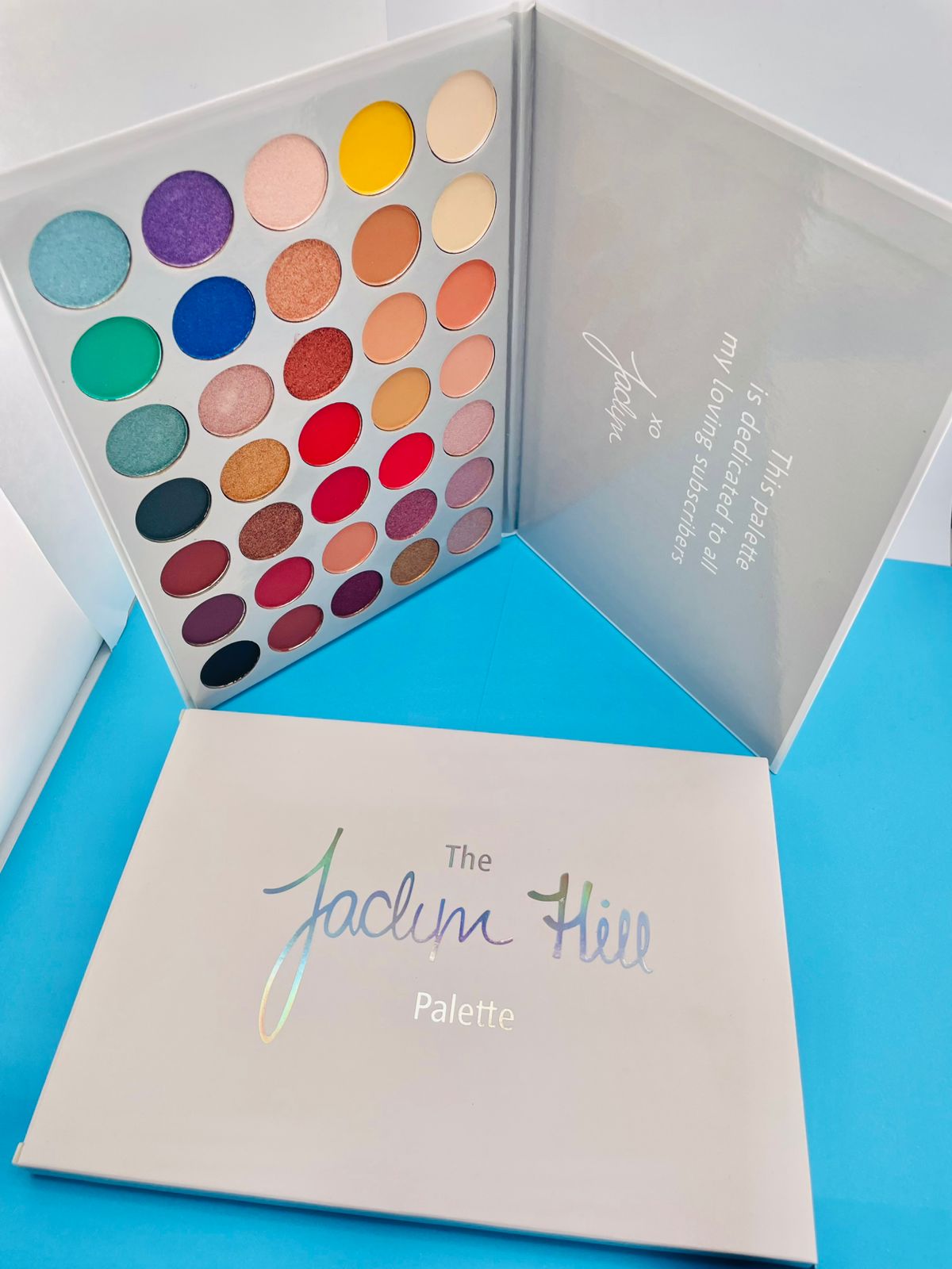 Sombra JACLYN HILL JH2 $44 /Apartir de 10pz $40